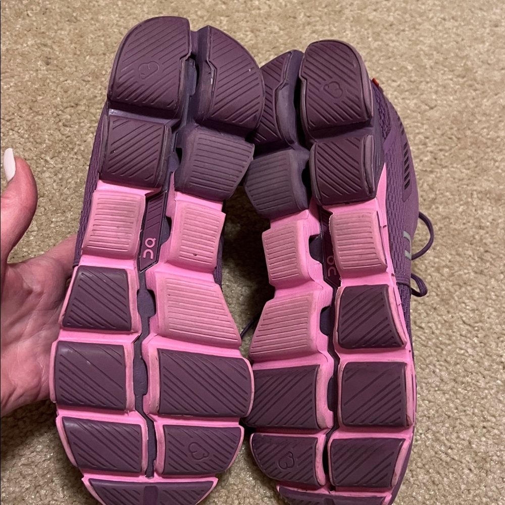 On cloud 8.5 Women's Athletic Shoes in Purple and Pink - Picture 9 of 12